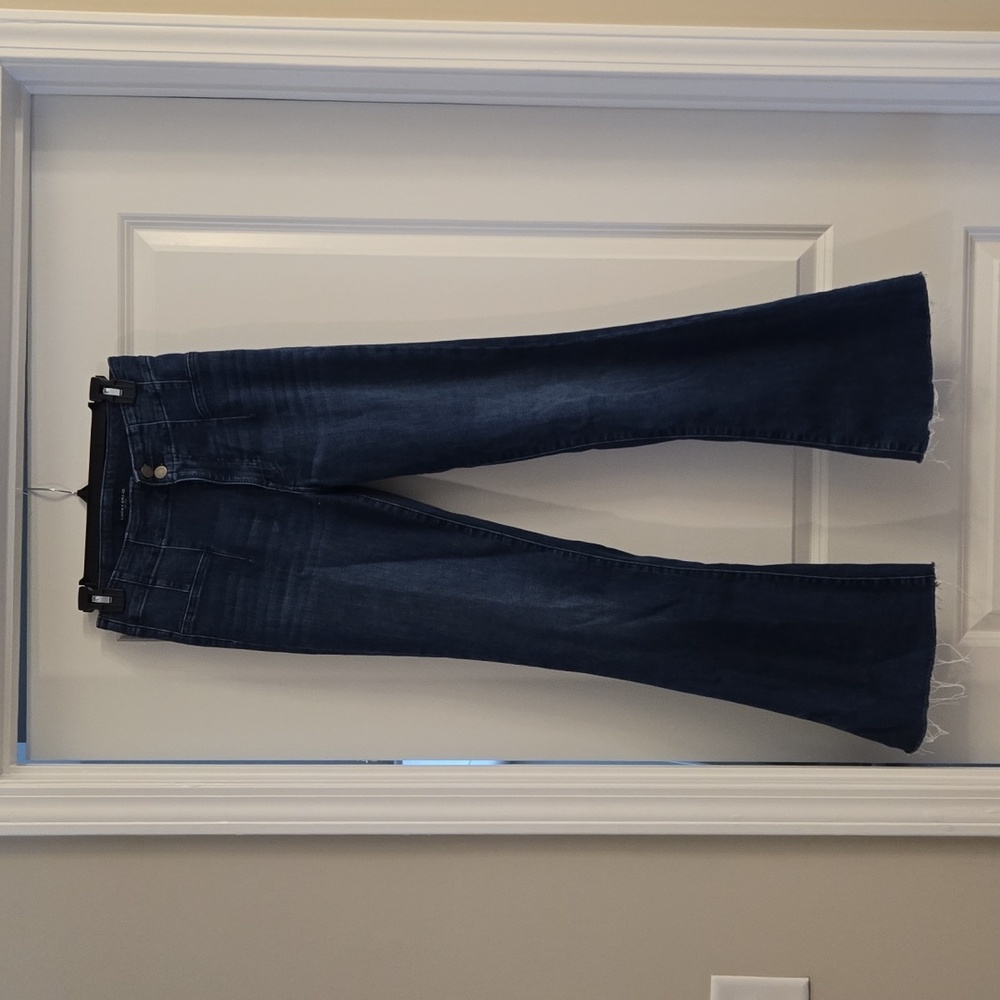 Lucky Brand dark wash high rise flare jeans sz 6/28R